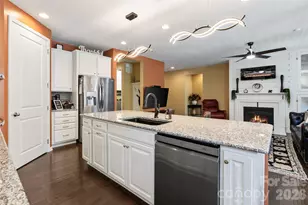 11230 Black Brant Ln, Charlotte, NC 28278 - Photo 9