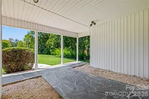 233 Laburn Ave, Charlotte, NC 28214 - Photo 7