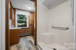 233 Laburn Ave, Charlotte, NC 28214 - Photo 39
