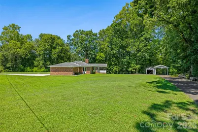 233 Laburn Avenue, Charlotte, NC 28214 - Photo 3