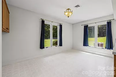 233 Laburn Avenue, Charlotte, NC 28214 - Photo 19