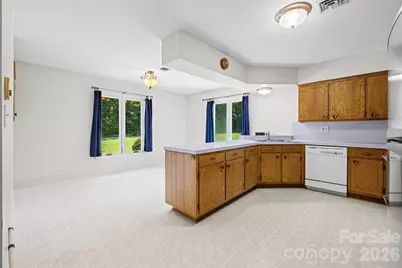 233 Laburn Avenue, Charlotte, NC 28214 - Photo 17