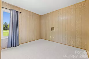 233 Laburn Ave, Charlotte, NC 28214 - Photo 27