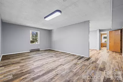 233 Laburn Avenue, Charlotte, NC 28214 - Photo 35