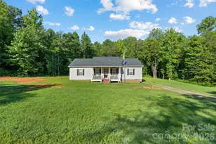 165 Rambler Ln, Blacksburg, SC 29702 - Photo 1