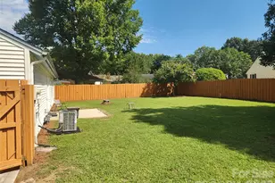 11318 Treebark Dr, Pineville, NC 28134 - Photo 5