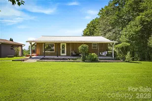 7693 S Mountain Institute Rd, Nebo, NC 28761 - Photo 3