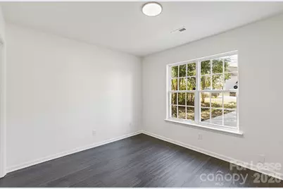 913 Tennyson Drive, Charlotte, NC 28208 - Photo 17