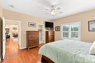 231 Shaws Creek Farm Rd, Laurel Park, NC 28739 - Photo 23