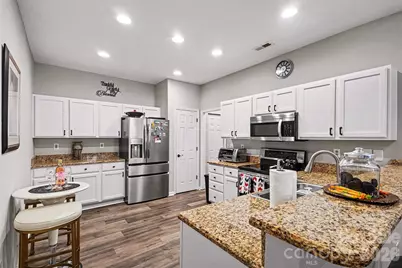 8057 Sultana Circle, Charlotte, NC 28227 - Photo 7