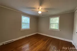 419 W 14th St, Salisbury, NC 28144 - Photo 11