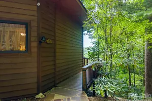 204 Mountain Laurel Dr, Bryson City, NC 28713 - Photo 35