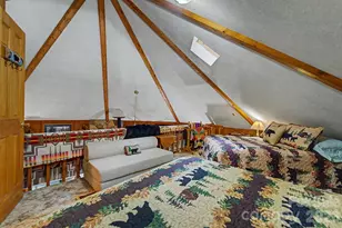204 Mountain Laurel Dr, Bryson City, NC 28713 - Photo 17