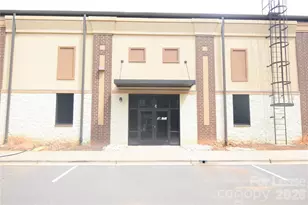 136 Waxhaw Pkwy, Waxhaw, NC 28173 - Photo 1
