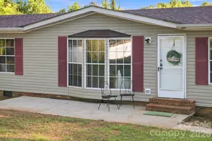 3159 Ward Green St, Lenoir, NC 28645 - Photo 3