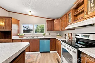 3159 Ward Green St, Lenoir, NC 28645 - Photo 9