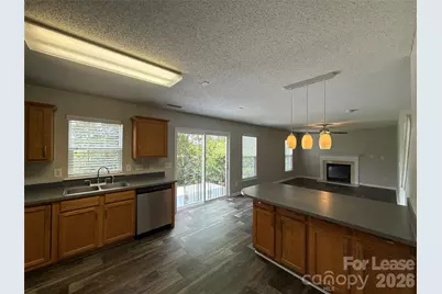 1032 Meadowbrook Lane SW, Charlotte, NC 28027 - Photo 7