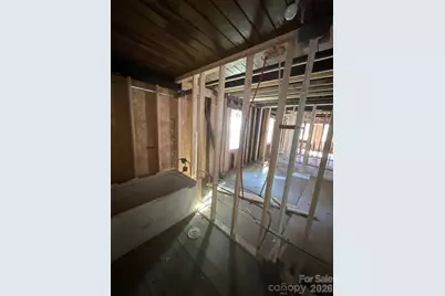 1804 Kennesaw Drive, Charlotte, NC 28216 - Photo 21
