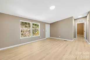81 Spring Mountain Rd, Fairview, NC 28730 - Photo 19