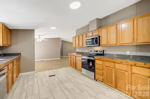 81 Spring Mountain Rd, Fairview, NC 28730 - Photo 11