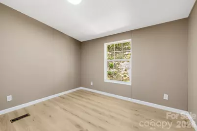 81 Spring Mountain Road, Fairview, NC 28730 - Photo 31