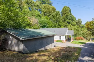80 Nature Ln, Waynesville, NC 28786 - Photo 31