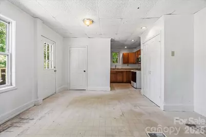 193 Duckworth Avenue, Brevard, NC 28712 - Photo 11