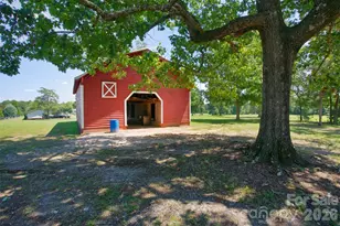 1002 Tanner Rd, Rutherfordton, NC 28139 - Photo 31