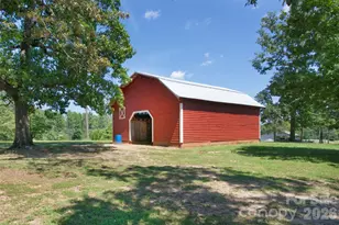 1002 Tanner Rd, Rutherfordton, NC 28139 - Photo 29