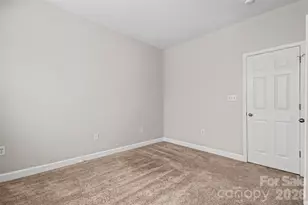 7137 Founders Club Ct, Charlotte, NC 28269 - Photo 23