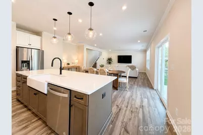 5132 Glenwalk Drive, Charlotte, NC 28269 - Photo 13