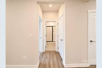 5132 Glenwalk Drive, Charlotte, NC 28269 - Photo 15