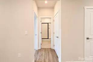 5132 Glenwalk Dr, Charlotte, NC 28269 - Photo 15