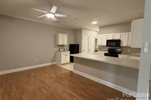 21231 Hickory St, Cornelius, NC 28031 - Photo 5