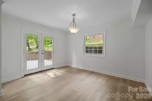 6713 William Harry Ct, Charlotte, NC 28211 - Photo 15