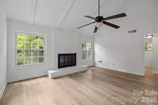 6713 William Harry Ct, Charlotte, NC 28211 - Photo 11