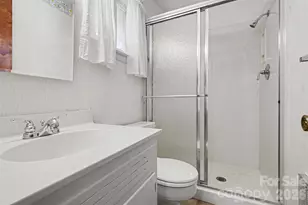 328 Brookwood Dr, Salisbury, NC 28146 - Photo 15