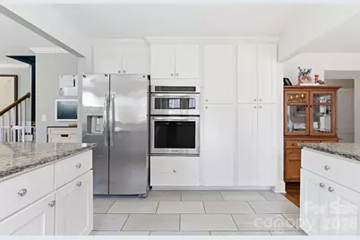 3405 Benard Avenue, Charlotte, NC 28206 - Photo 11