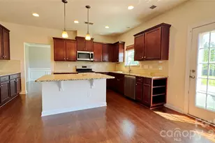 2082 Feldspar Dr, Kannapolis, NC 28036 - Photo 3