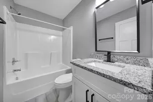 110 Carpenter St, Lincolnton, NC 28092 - Photo 9