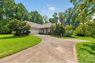 2923 Dogwood Drive, Claremont, NC 28610 - Photo 1