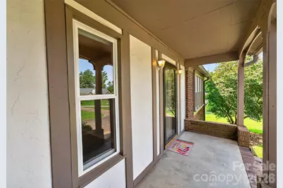2923 Dogwood Drive, Claremont, NC 28610 - Photo 5