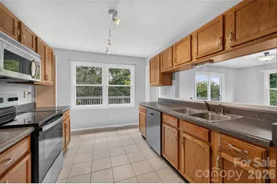 2923 Dogwood Drive, Claremont, NC 28610 - Photo 15