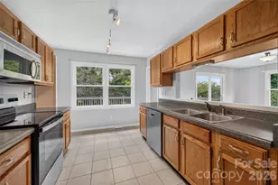 2923 Dogwood Dr, Claremont, NC 28610 - Photo 15