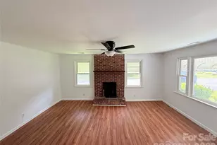 213 Jewel St, Chester, SC 29706 - Photo 3