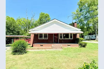 213 Jewel Street, Chester, SC 29706 - Photo 1