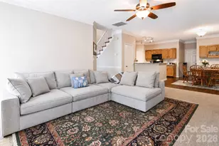 3837 Beauvista Dr, Charlotte, NC 28269 - Photo 7