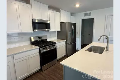 152 Spotted Way, Troutman, NC 28166 - Photo 5