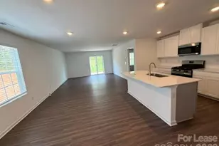 152 Spotted Wy, Troutman, NC 28166 - Photo 3