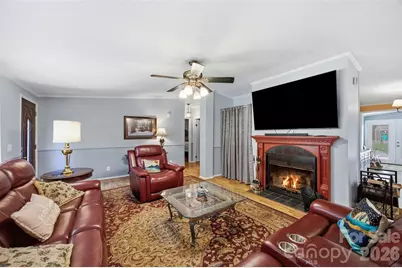 185 Payne Street, Mount Holly, NC 28120 - Photo 7